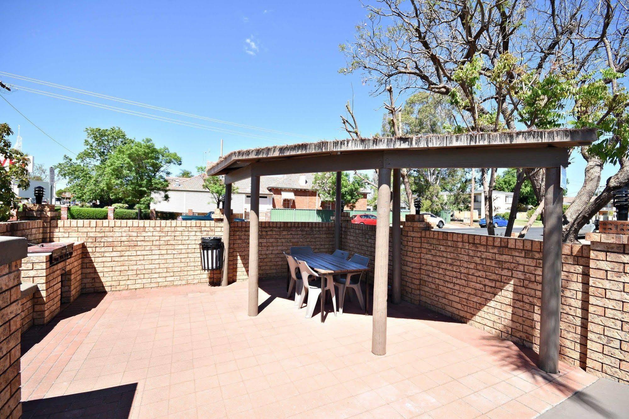 The Aberdeen Motel Dubbo Esterno foto